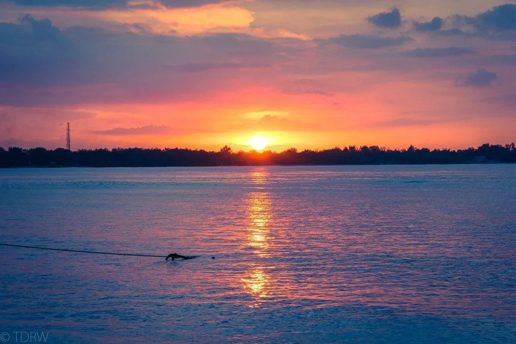 gili meno dengan keindahan, lokasi, tips, aktivitas tidak boleh terlewatkan! 9 gili trawangan tour & travel sunset gili meno