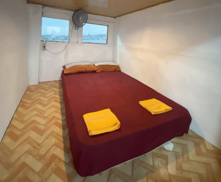 Private Cabin Sea View Gili Trawangan Tour & Travel