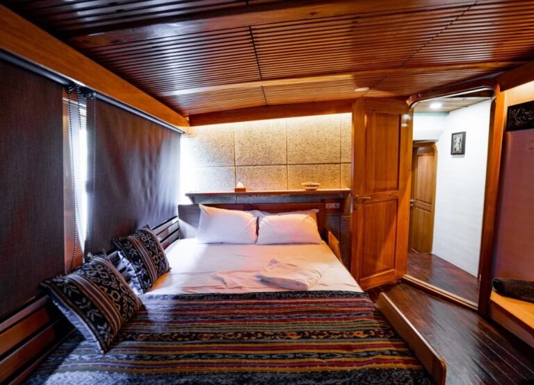 la isla de komodo, tour, tour de komodo, de komodo, excursión en barco, la isla de komodo, excursión en barco