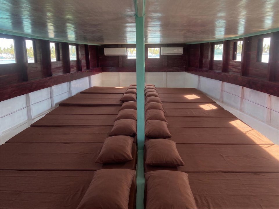 la isla de komodo, tour, tour de komodo, de komodo, excursión en barco, la isla de komodo, excursión en barco