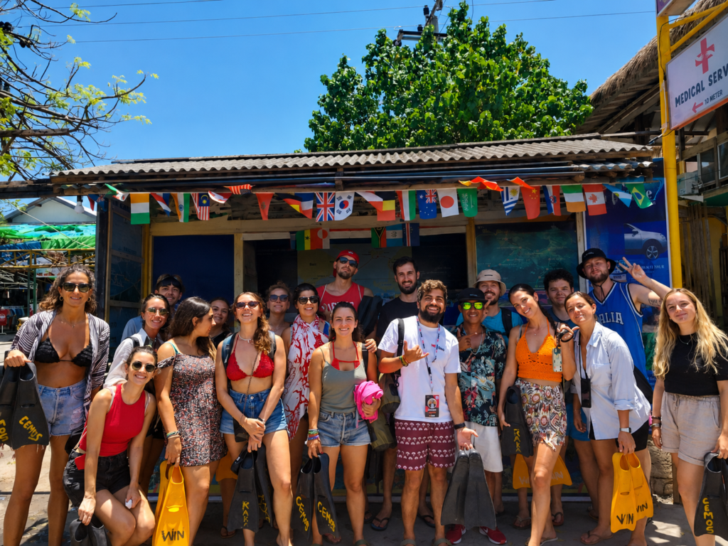 SNORKELING TOURS