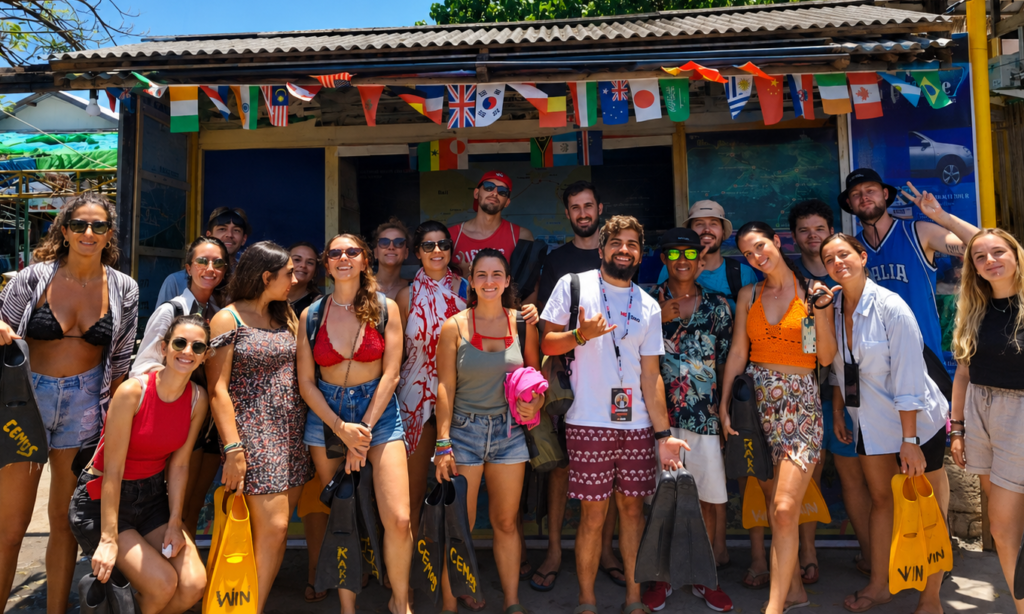 SNORKELING TOURS