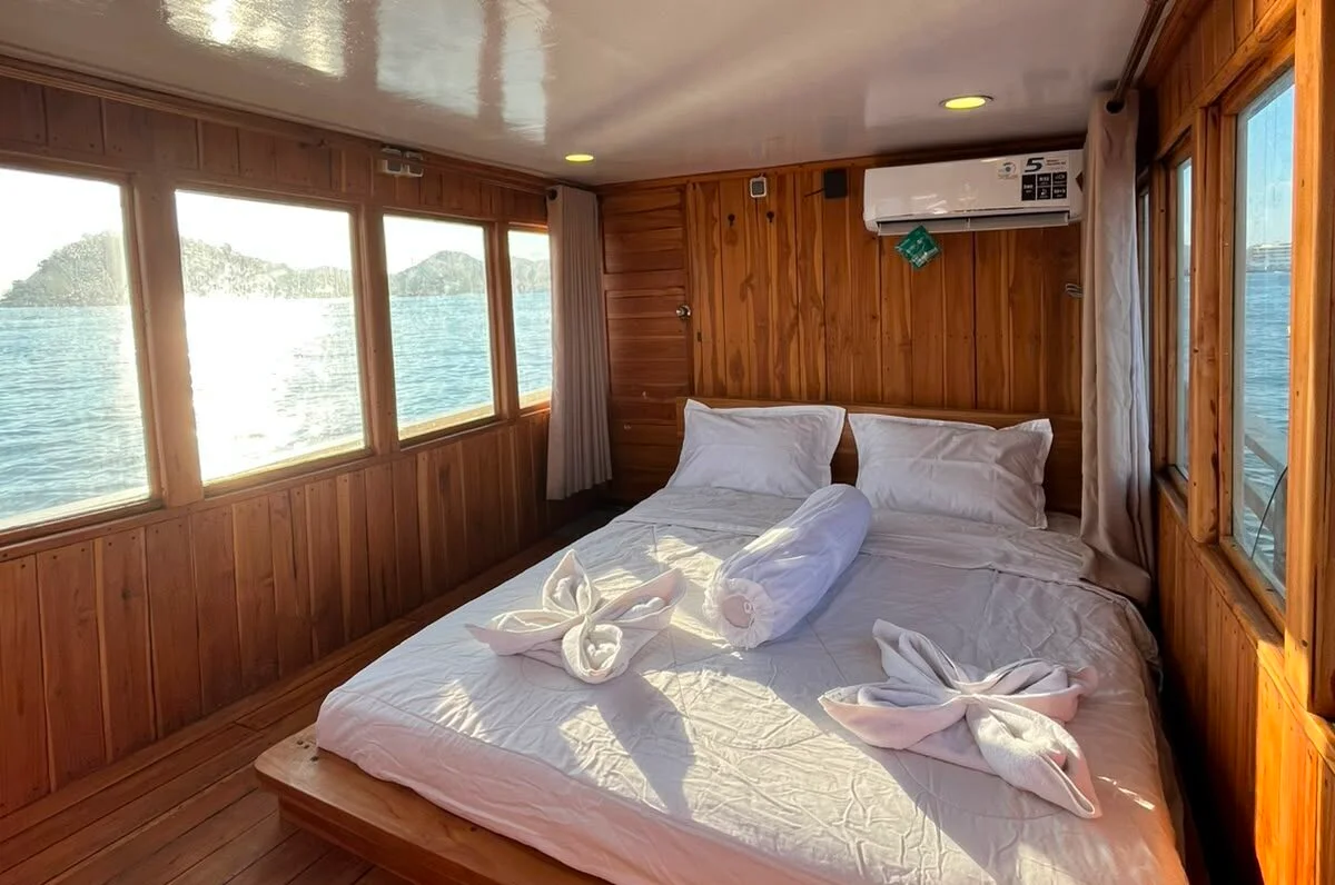 Upstairs Cabin