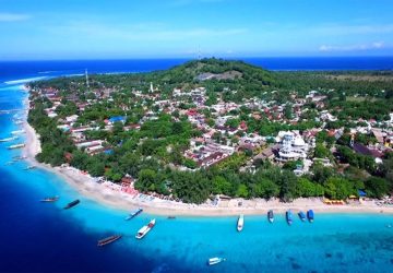 Golden Island Cruises is a company that provides Komodo Island Tour Package, Komodo Tour Package, Trip Gili Trawangan Day Trip.
